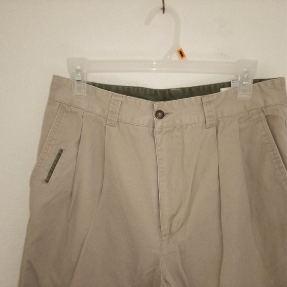 J. Riggings, men's Khakis pleated pants. - Picture 8 of 11